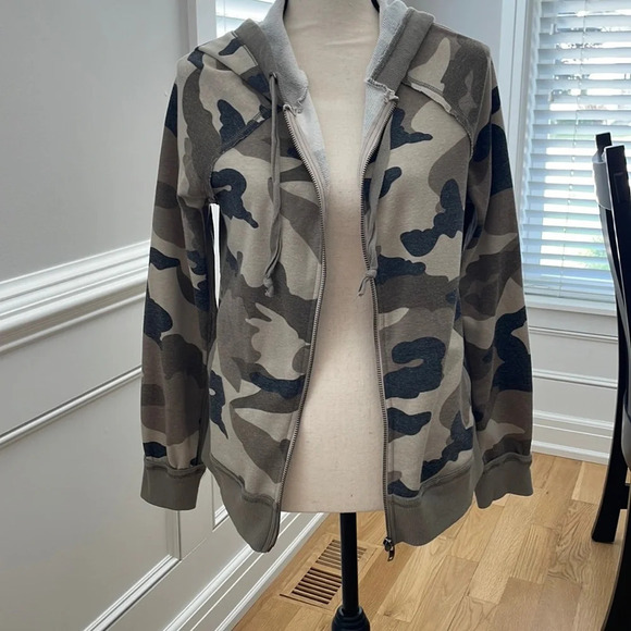 Mystree Tops - Mystree Camouflage Full Zip Hoodie/Jacket